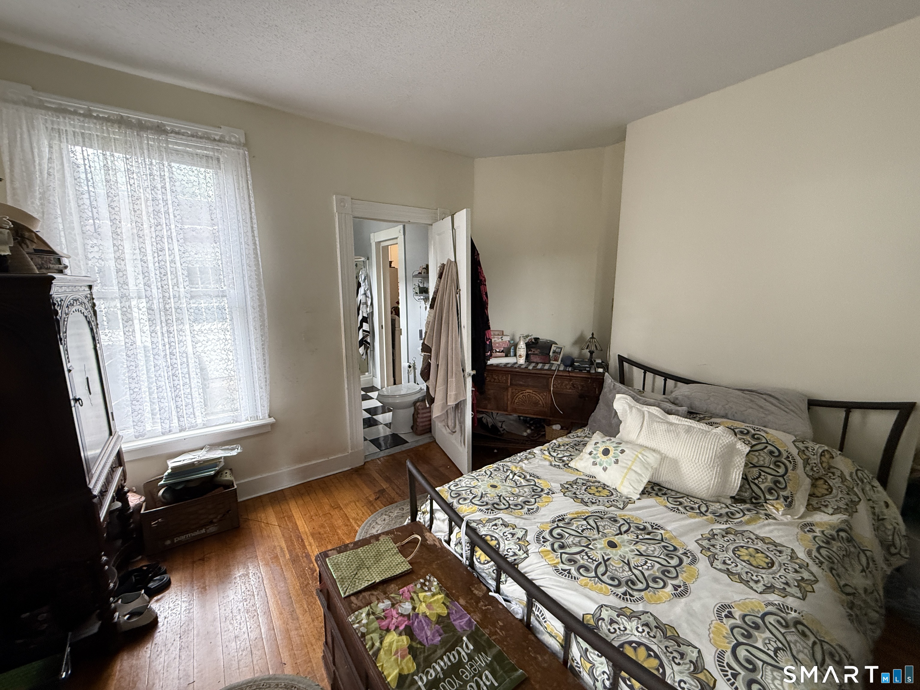 23 Pine Street Waterbury CT 06710