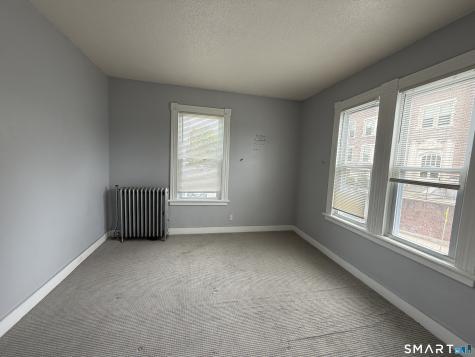 23 Pine Street Waterbury CT 06710