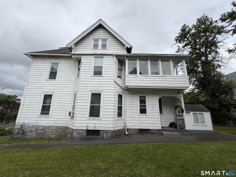 23 Pine Street Waterbury CT 06710