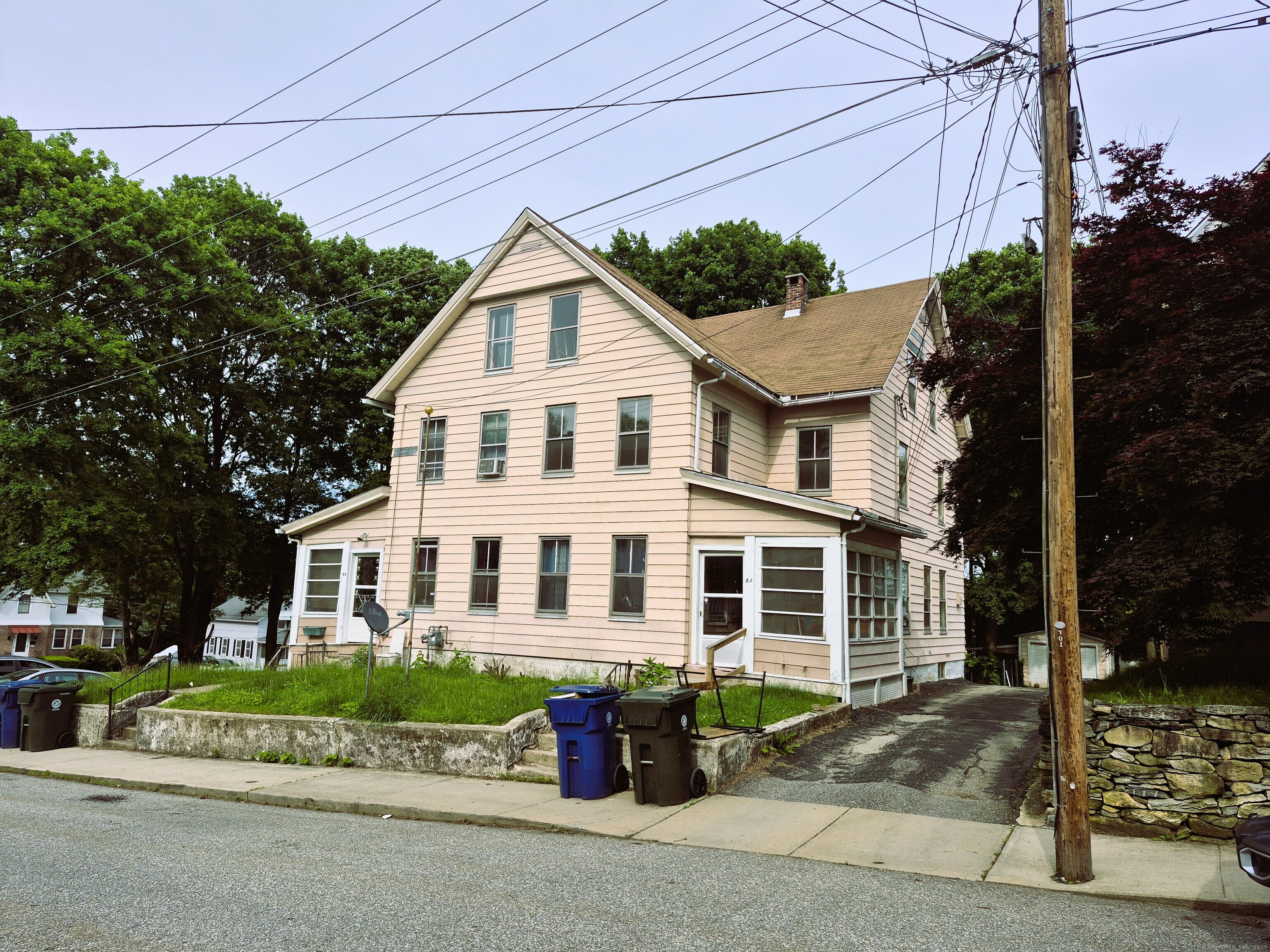 85 Oak Street Windham CT 06226