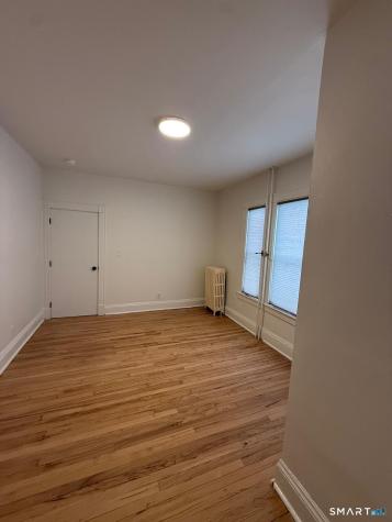 1572 Park Street Hartford CT 06106