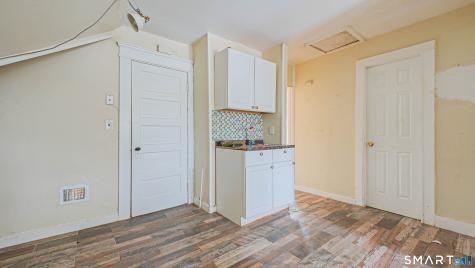 437 Dixwell Avenue New Haven CT 06511