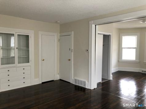 27 Salem Street Naugatuck CT 06770