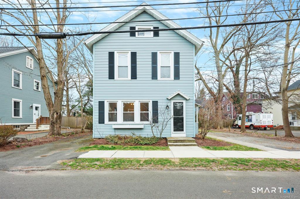 Milford CT, 33 Central Avenue