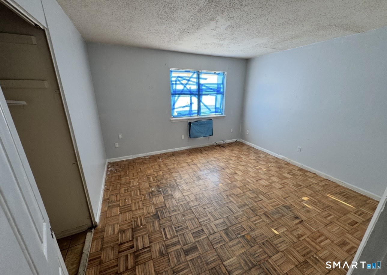44 ABCD Angel Drive Waterbury CT 06708