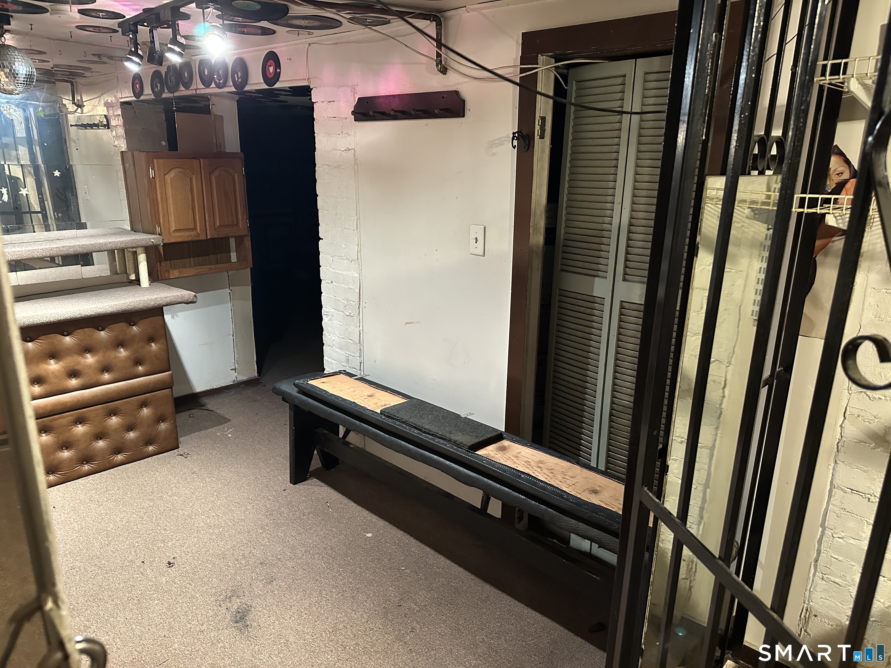 23 Shelter Street New Haven CT 06513