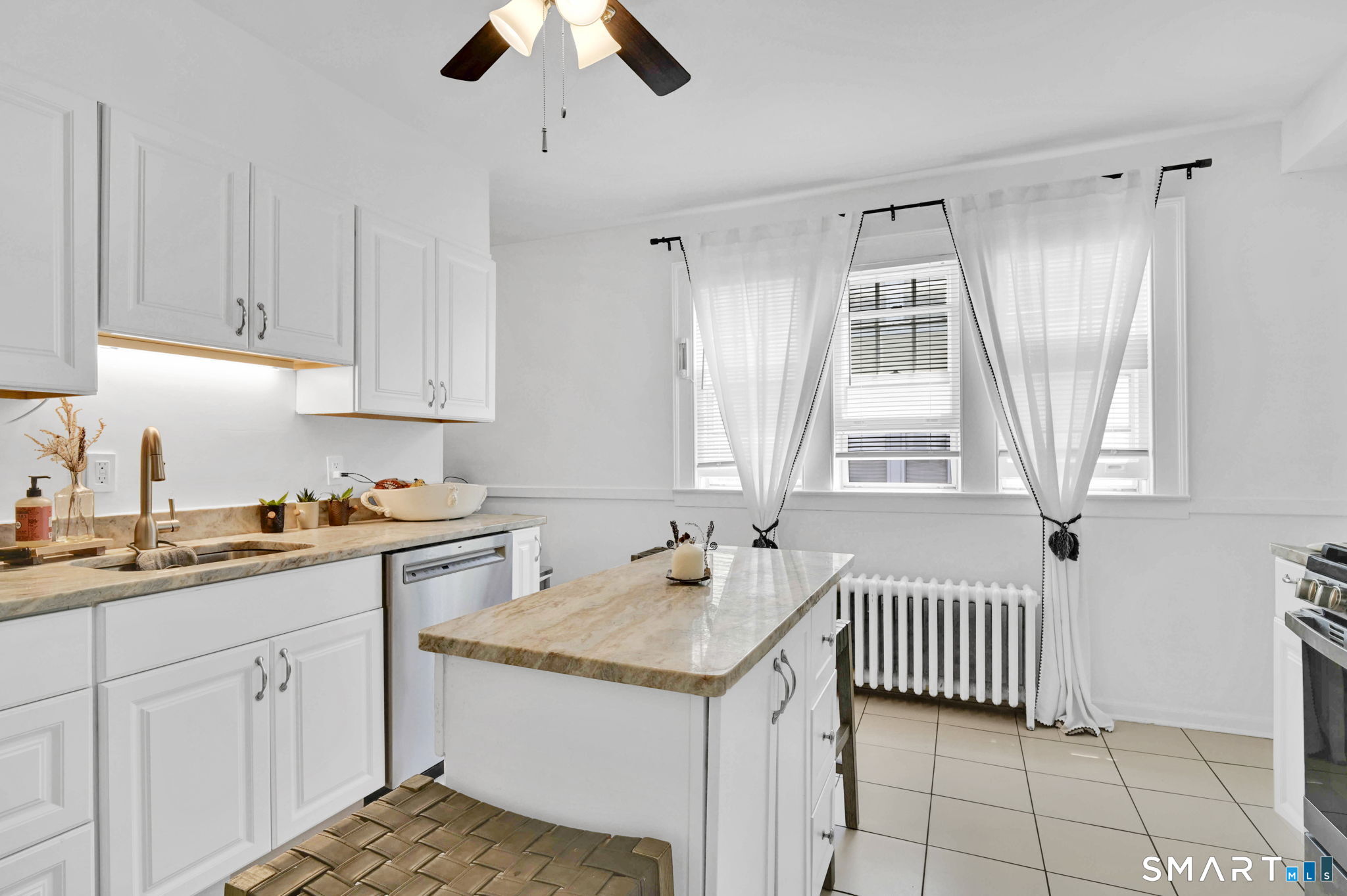 38 Price Boulevard West Hartford CT 06119