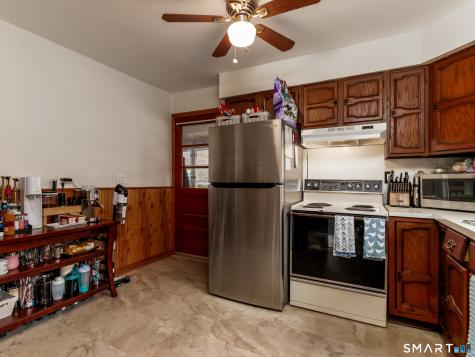 14-16 Eleventh Street Derby CT 06418