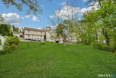124 Pine Hill Avenue Stamford CT 06906