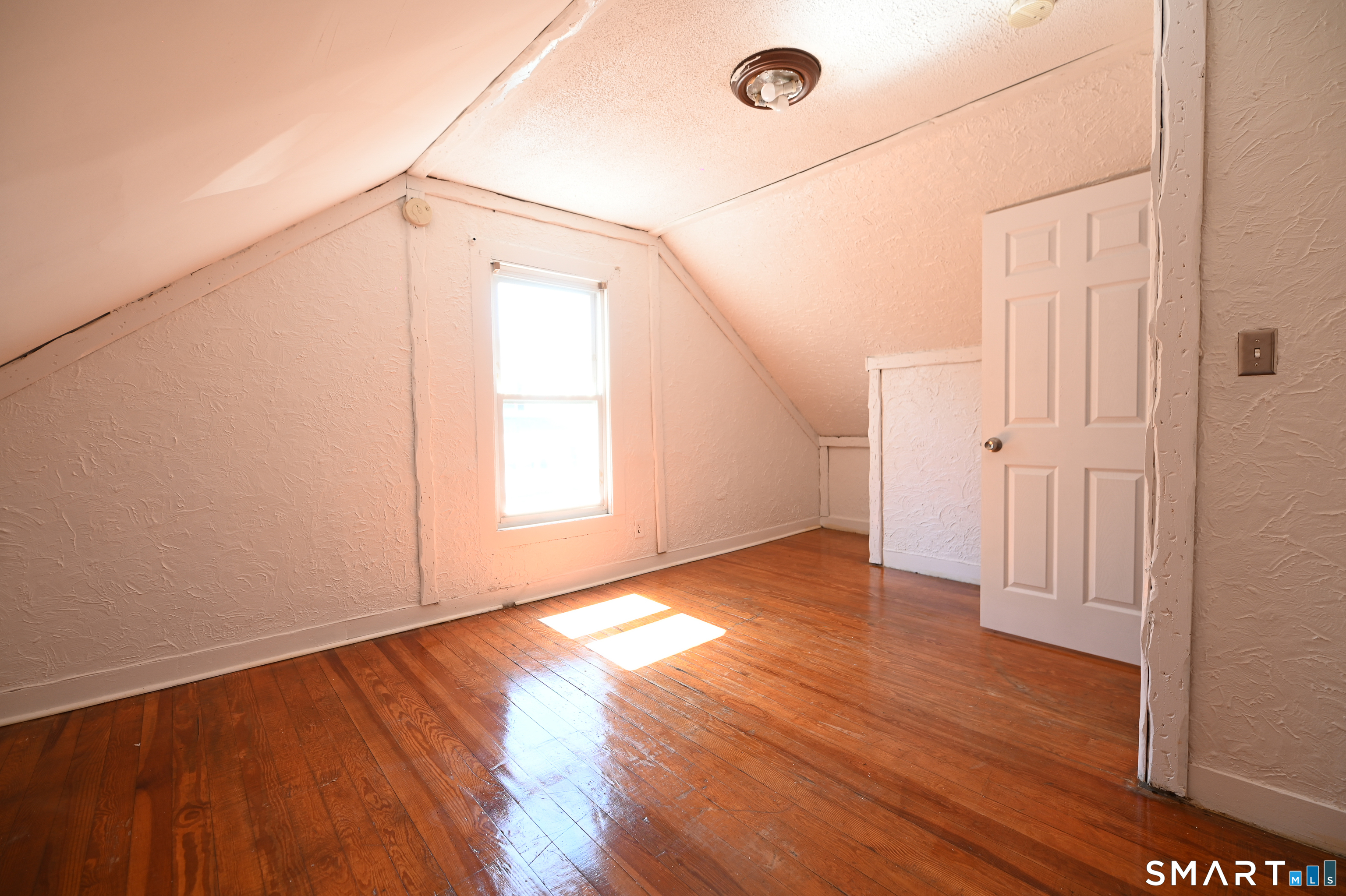 12 Benham Street Waterbury CT 06708