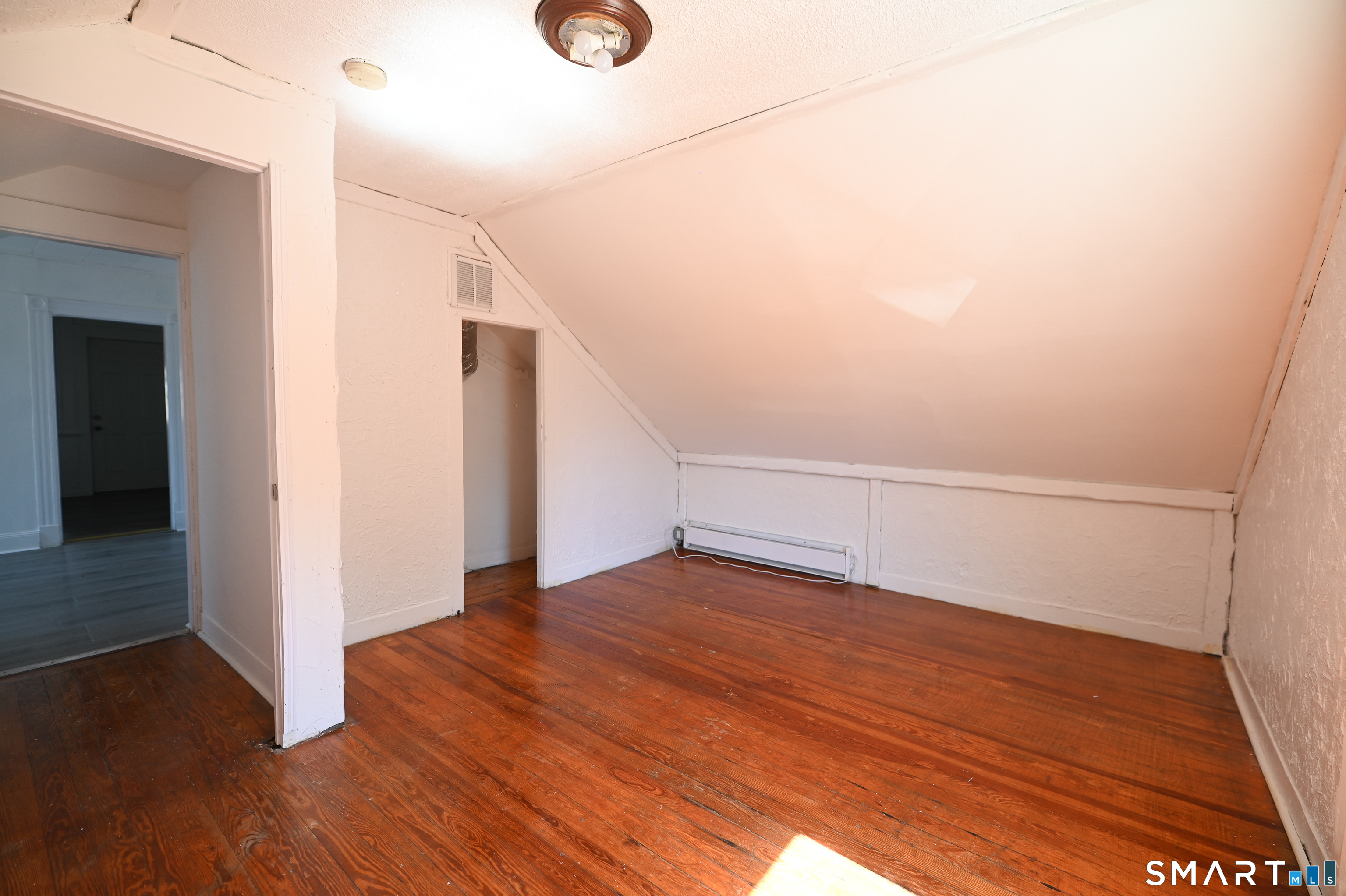 12 Benham Street Waterbury CT 06708