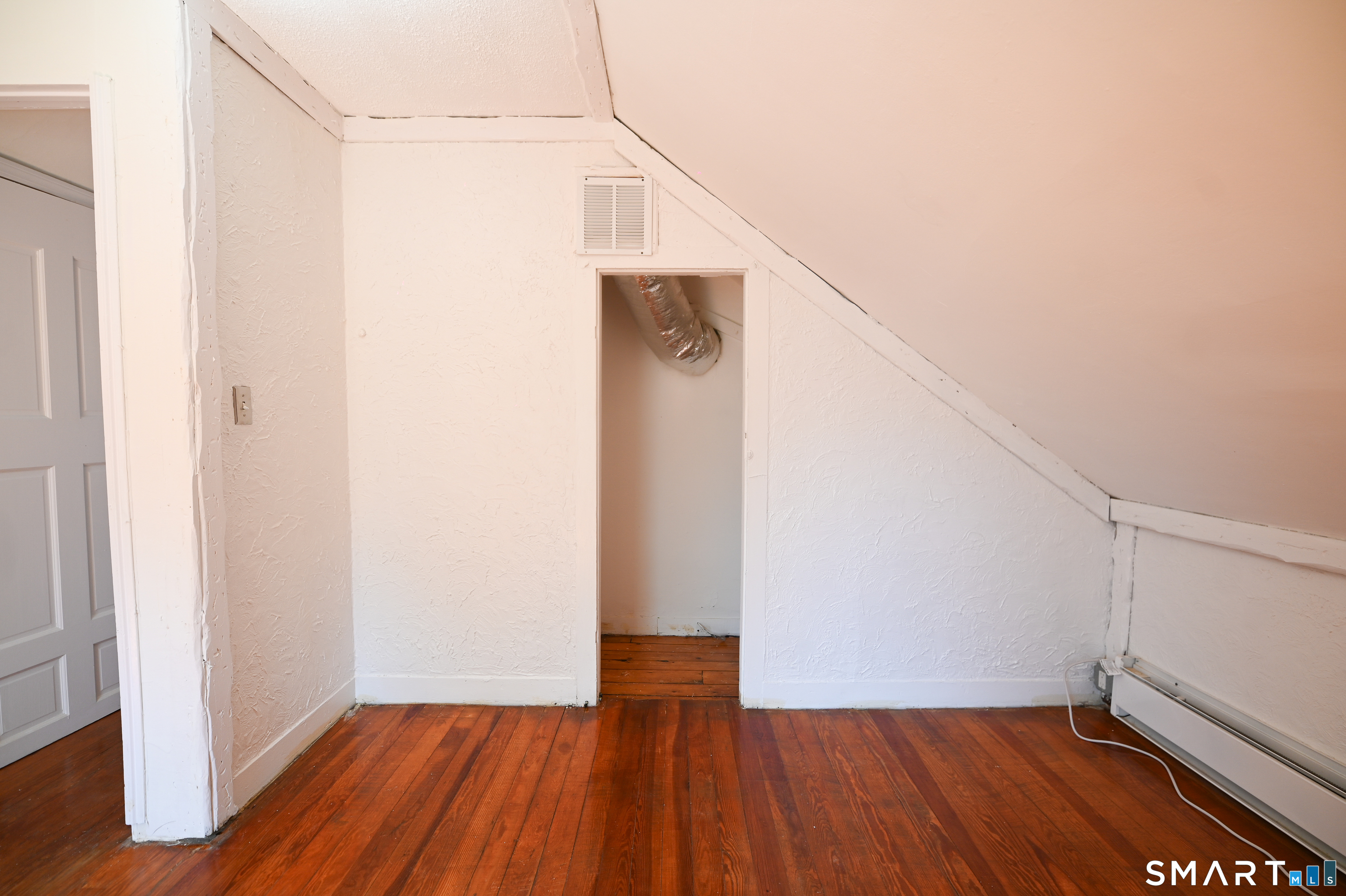 12 Benham Street Waterbury CT 06708