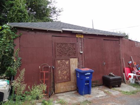 363-65 Carroll Avenue Bridgeport CT 06607