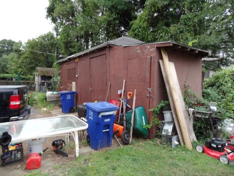 363-65 Carroll Avenue Bridgeport CT 06607