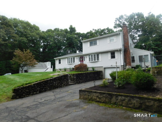 12 Rozum Circle Prospect CT 06712