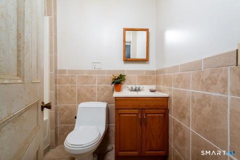 19 Mcdermott Street Danbury CT 06810