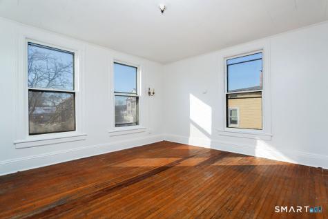 19 Mcdermott Street Danbury CT 06810