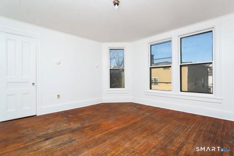 19 Mcdermott Street Danbury CT 06810