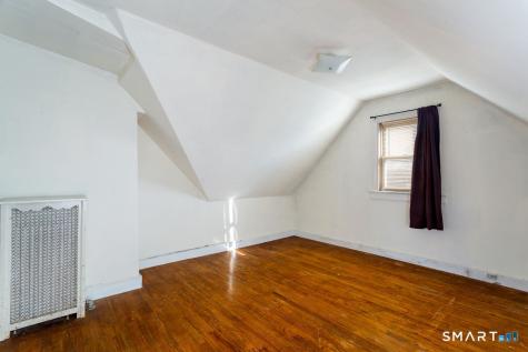 19 Mcdermott Street Danbury CT 06810