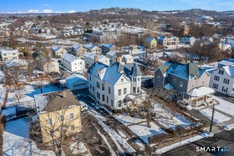 19 Mcdermott Street Danbury CT 06810