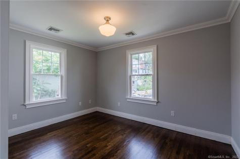 14 Rosemary Street New London CT 06320