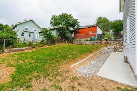 14 Rosemary Street New London CT 06320