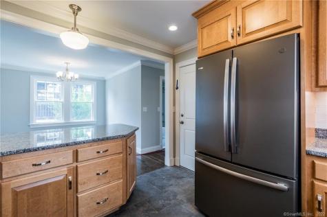 14 Rosemary Street New London CT 06320