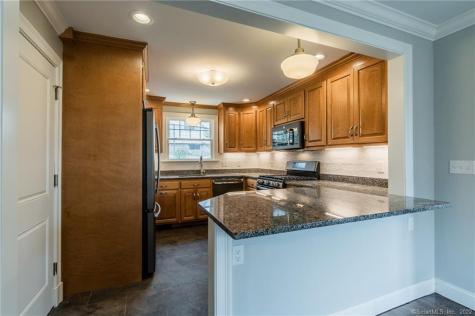 14 Rosemary Street New London CT 06320