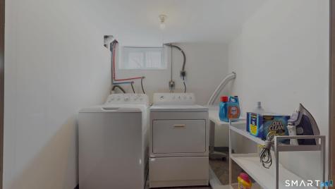 748 Burnside Avenue East Hartford CT 06108