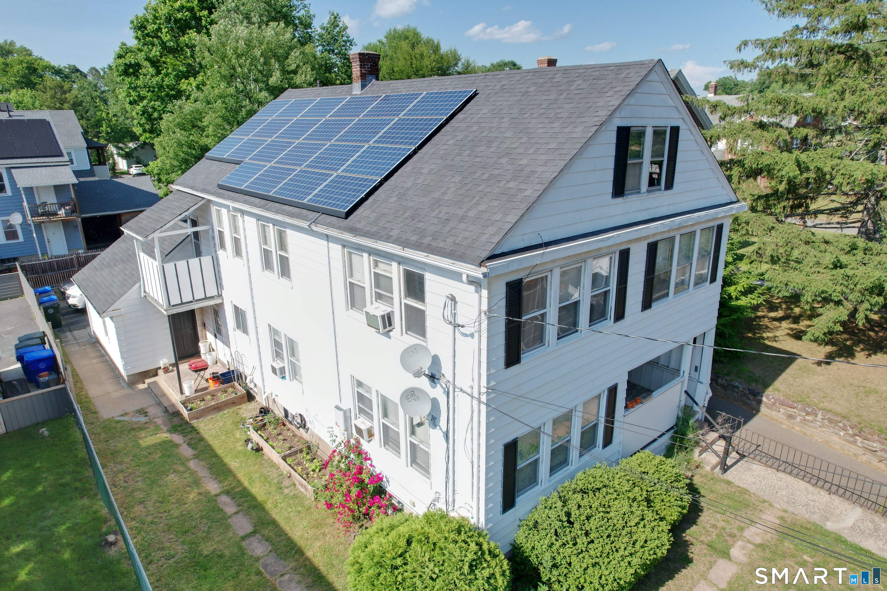 748 Burnside Avenue East Hartford CT 06108