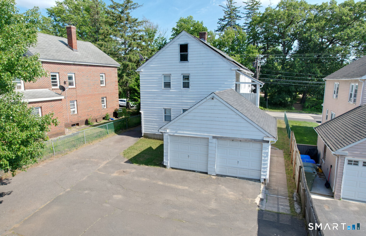 748 Burnside Avenue East Hartford CT 06108