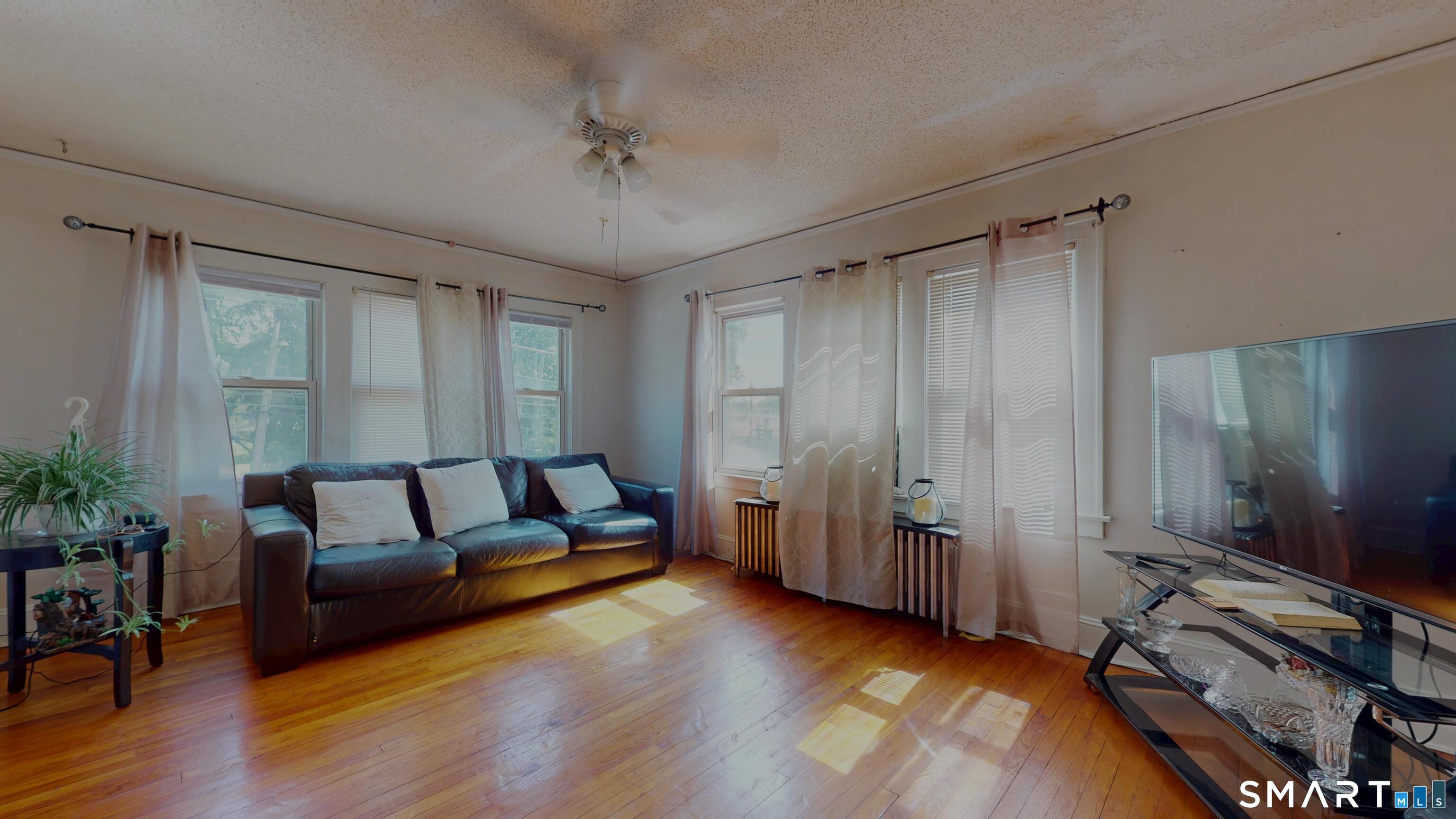 748 Burnside Avenue East Hartford CT 06108