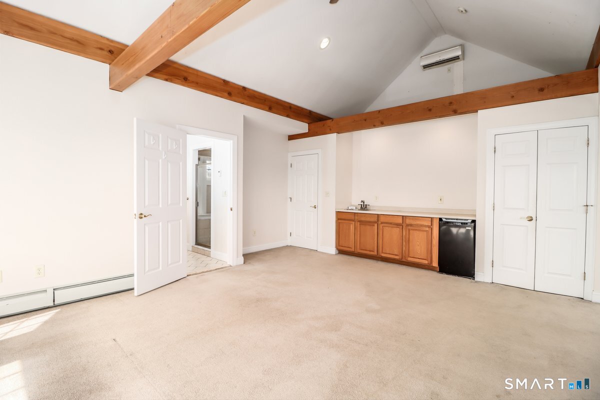 11 Middle Street New Milford CT 06776