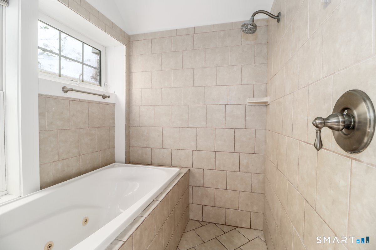 11 Middle Street New Milford CT 06776