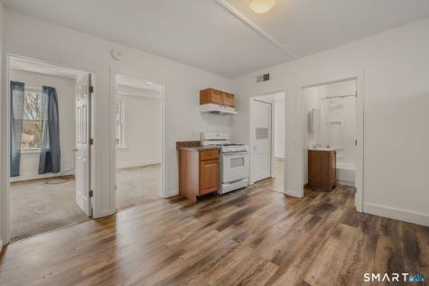 22 Chappell Street New London CT 06320