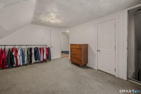 22 Chappell Street New London CT 06320