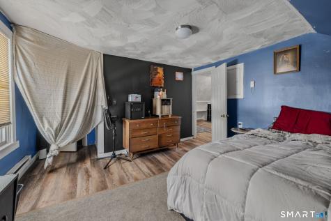 22 Chappell Street New London CT 06320