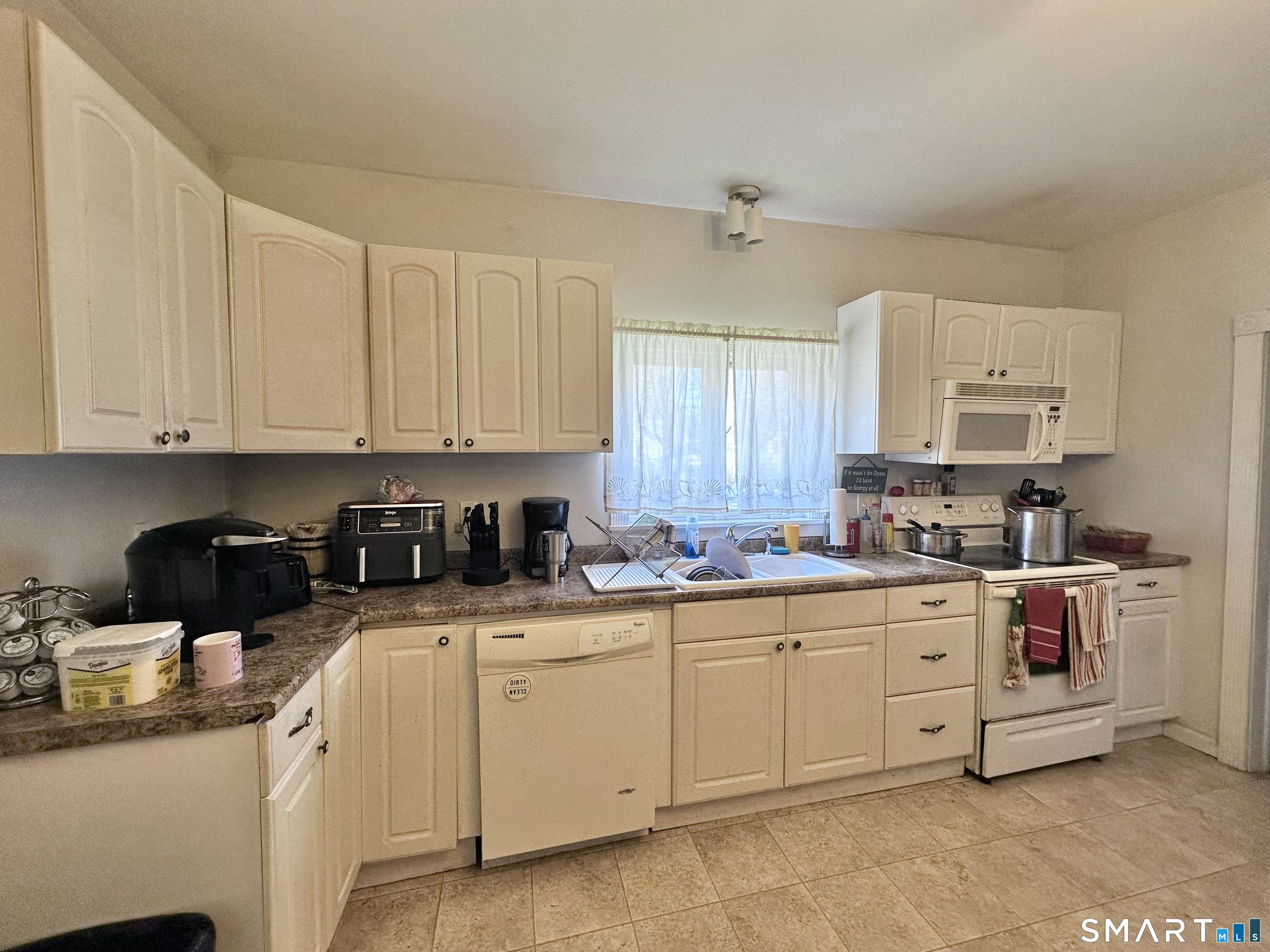 16-20 Lake Street Plainfield CT 06354