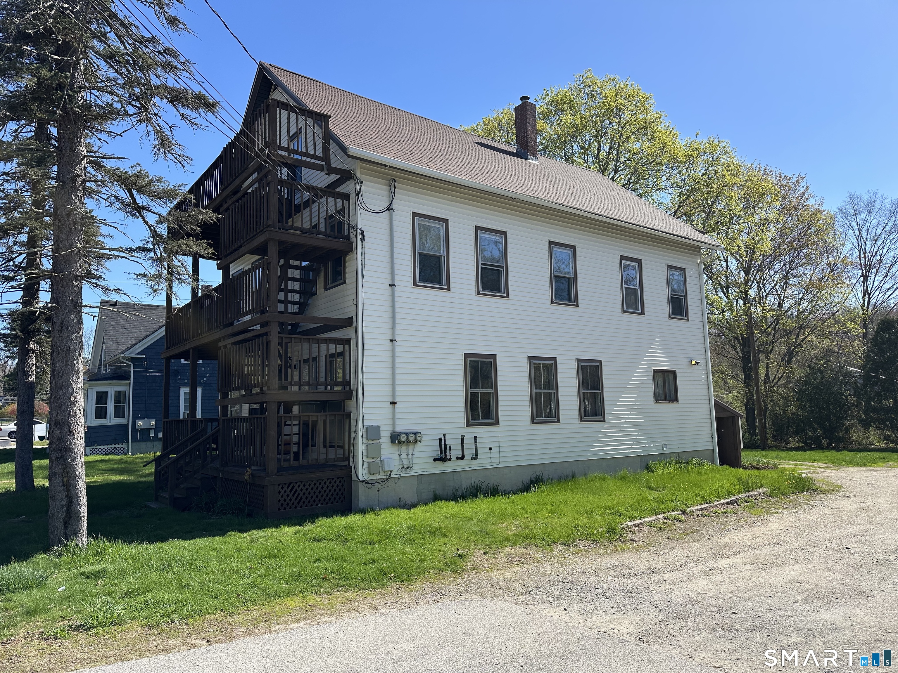 16-20 Lake Street Plainfield CT 06354