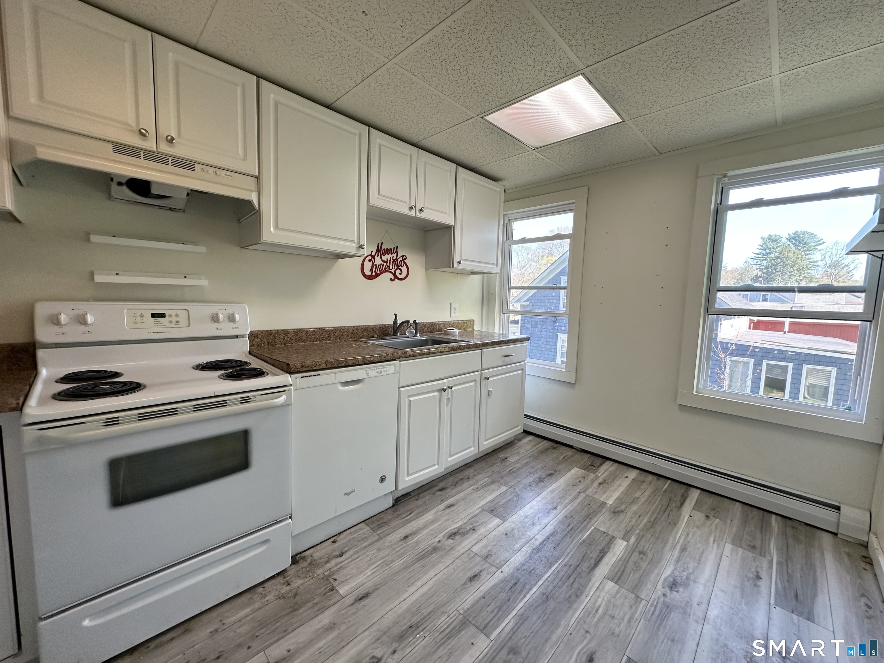 16-20 Lake Street Plainfield CT 06354