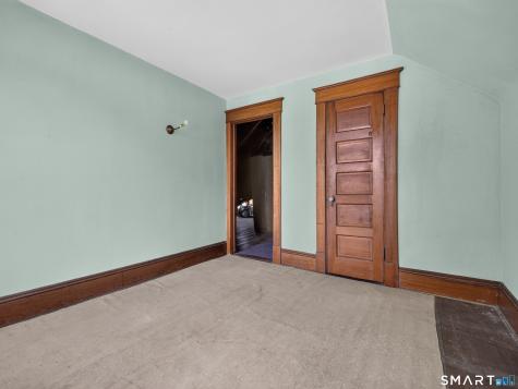 93 Squire & 0 Moran Street New London CT 06320