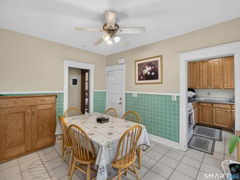 93 Squire & 0 Moran Street New London CT 06320