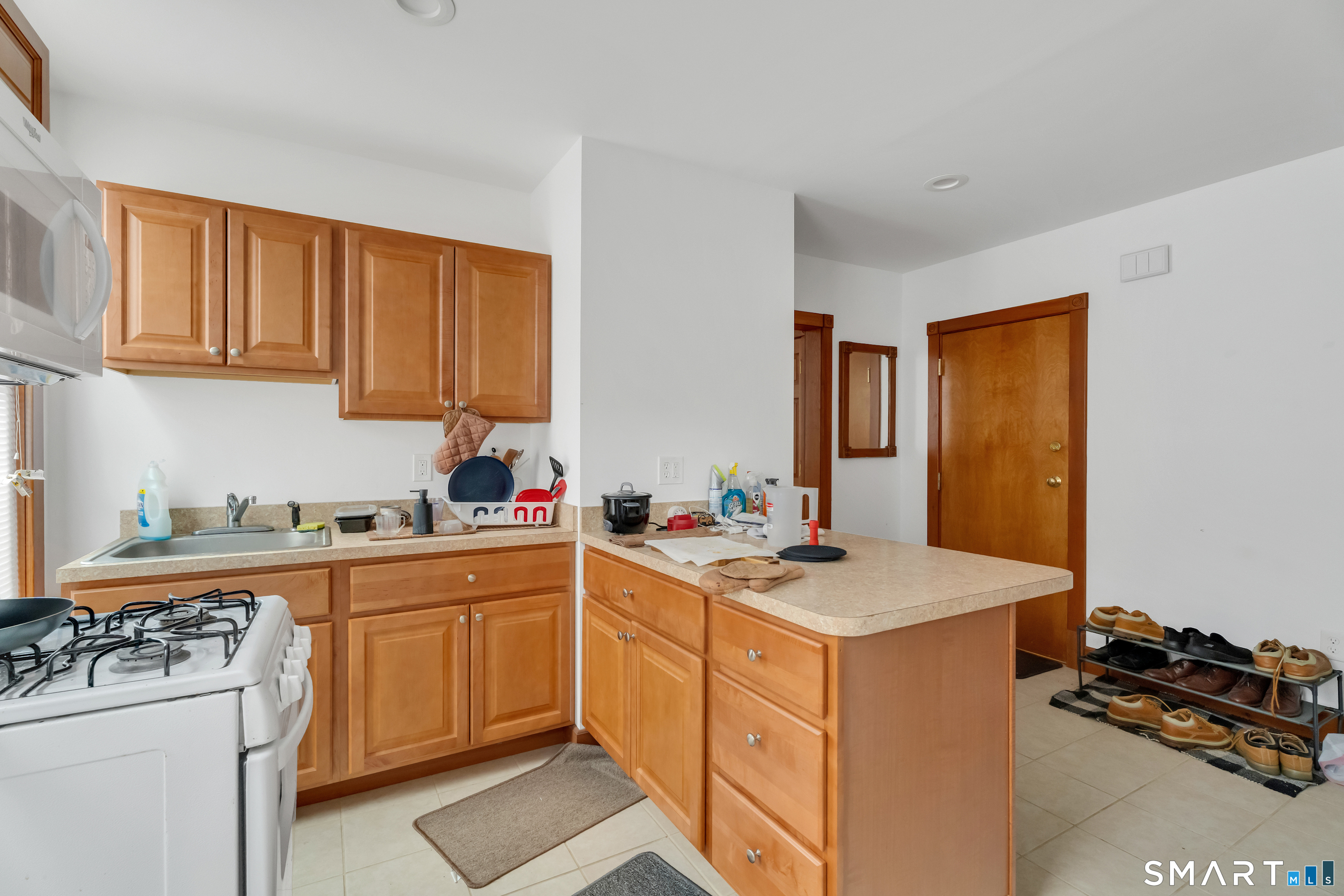 43 Edwards Street New Haven CT 06511