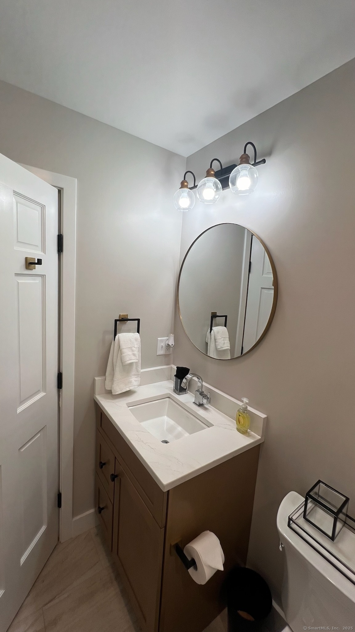 23 Main Street East Haddam CT 06423
