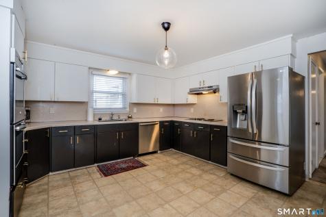 157 Quaker South Lane West Hartford CT 06119