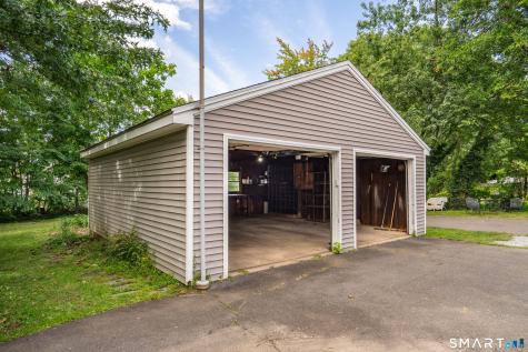 157 Quaker South Lane West Hartford CT 06119