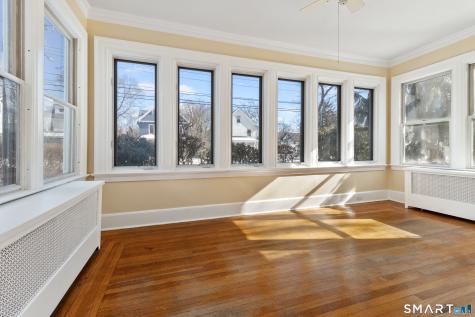 1955 Chapel Street New Haven CT 06515