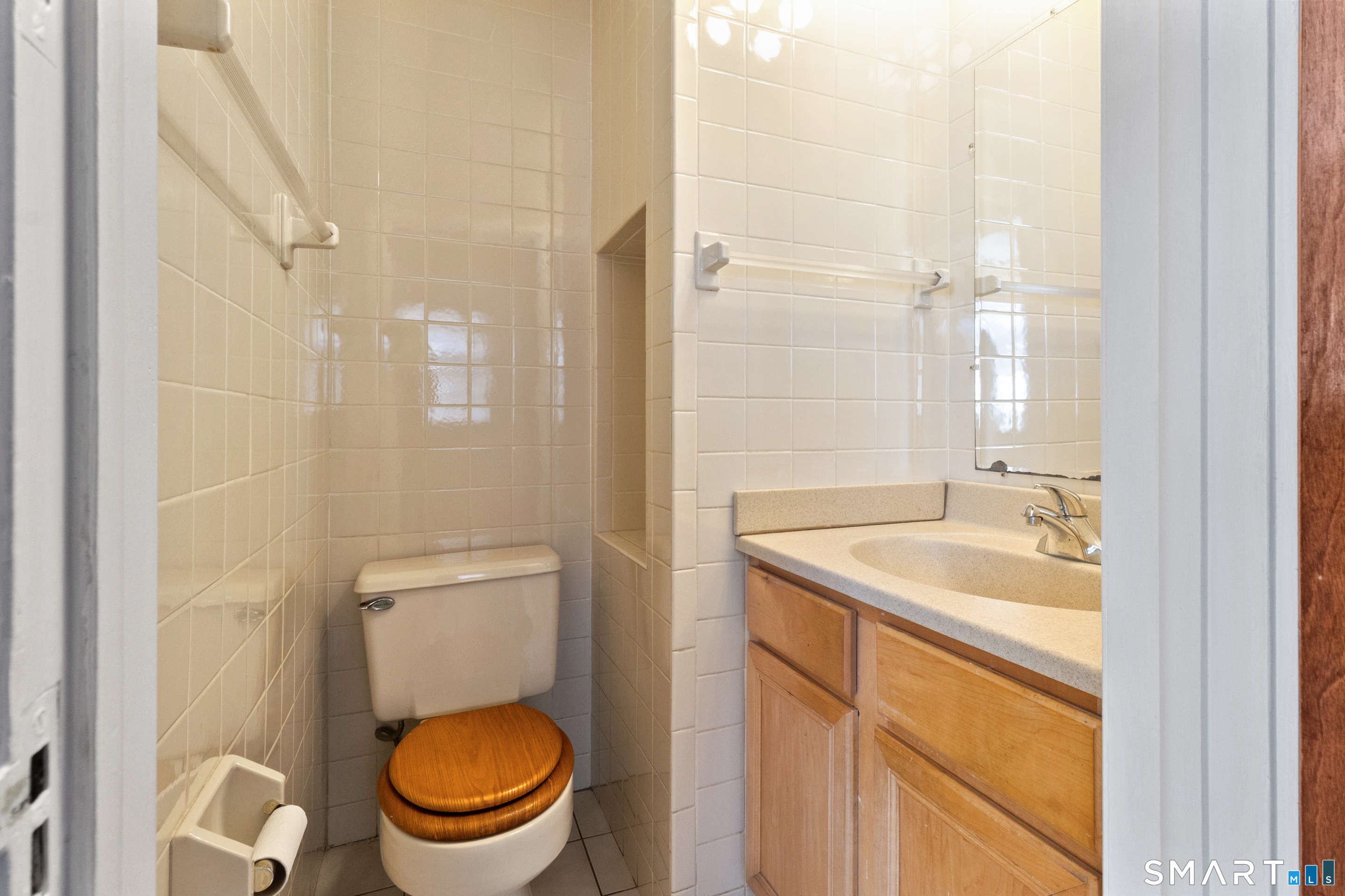 1955 Chapel Street New Haven CT 06515