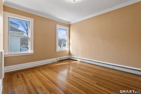 1955 Chapel Street New Haven CT 06515