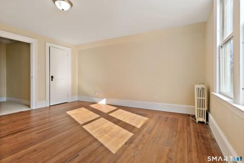 1955 Chapel Street New Haven CT 06515